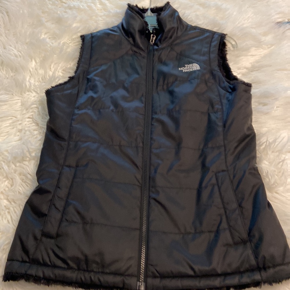 The North Face Two side Vest extremely beautiful black color BNWOT - Picture 7 of 17
